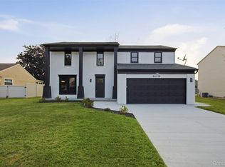54319 Bradshaw Dr, New Baltimore, MI 48047