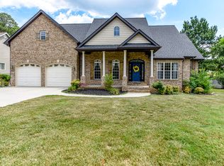 2219 Ivy Ridge Ln, Maryville, TN 37801
