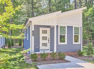 107 Hillcrest Ave, Carrboro, NC 27510