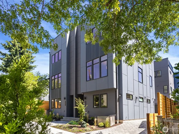 4432 Dayton Avenue N, Seattle, WA 98103