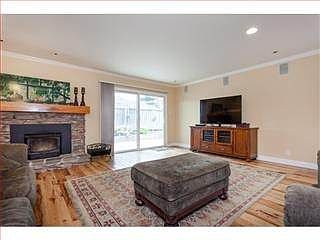 2nd image of 412 Saint Joseph Ave