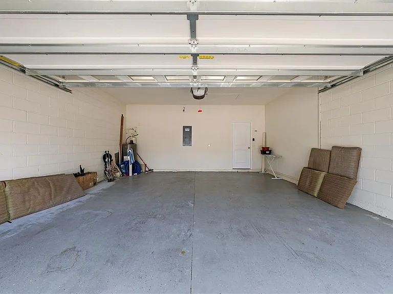 4704 Ruby Red Ln — Photo 51