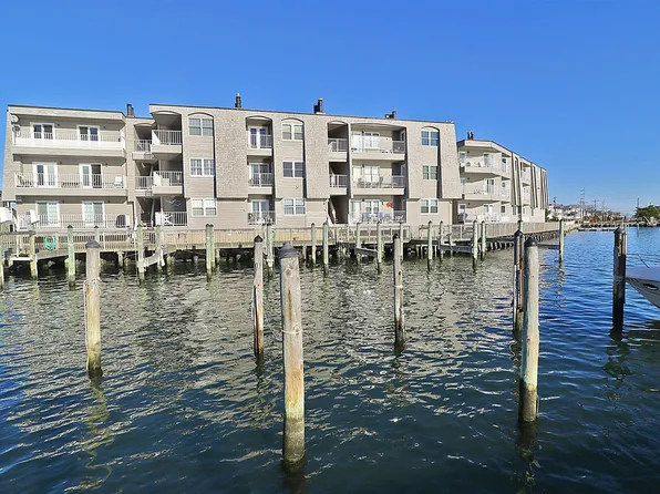 310 West Ave #I1, Beach Haven, NJ 08008