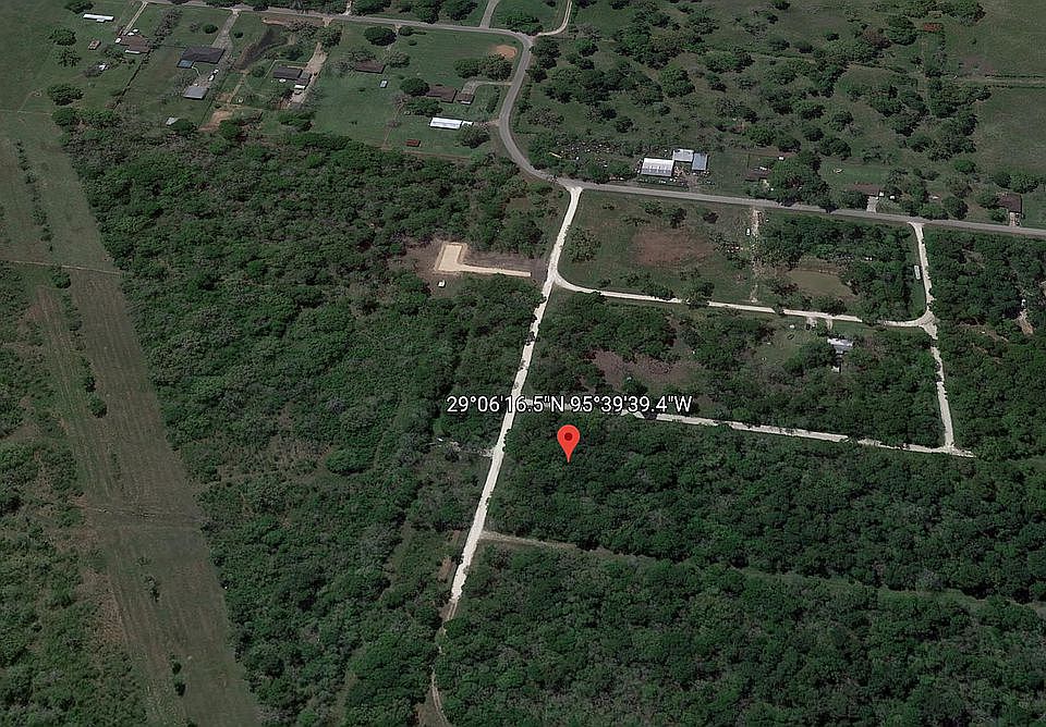 2nd image of 43 Post Oak Dr Lot 43
