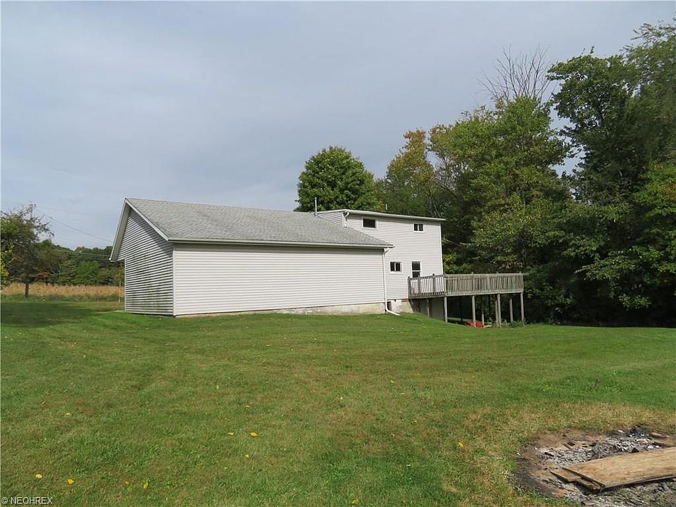2nd image of 2491 Long Rd