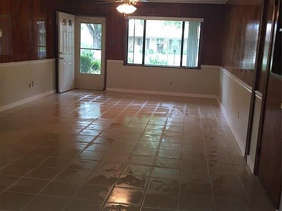 2nd image of 1214 Barbara Dr