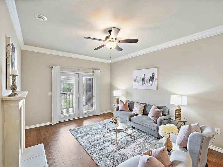 2400 McCue Rd #428 — Photo 4