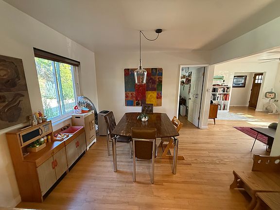 4th image of 1801 Friedrick Dr