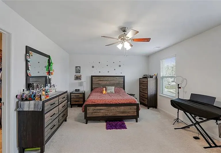 147 Troupe Dr — Photo 12