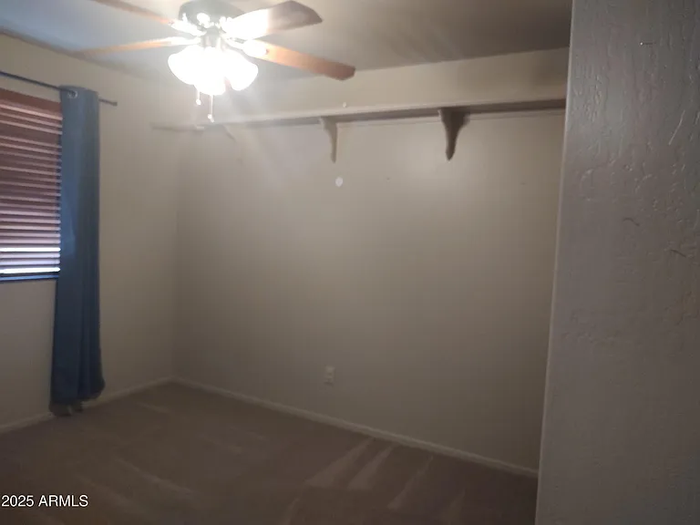 3239 E Kerry Ln — Photo 16
