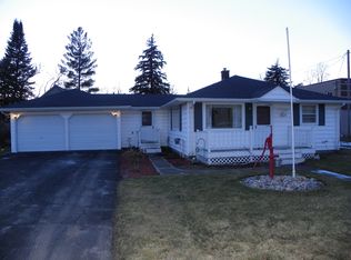 134 S Eddy St, Merrill, MI 48637