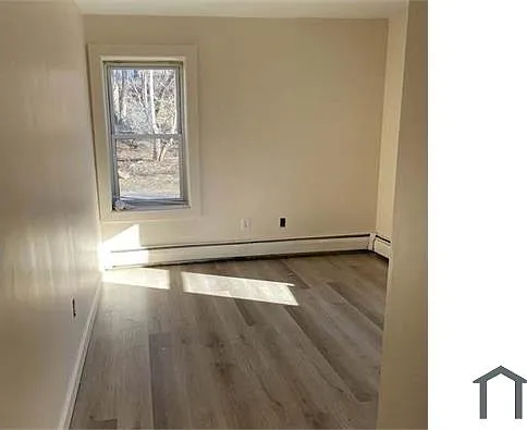 3 bed, $1,850 — Photo 2