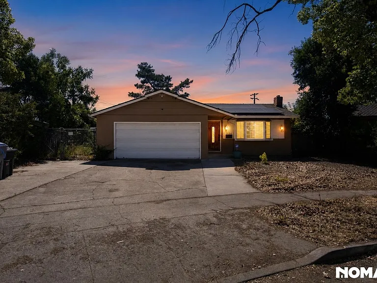 3184 Durant Ave — Photo 23