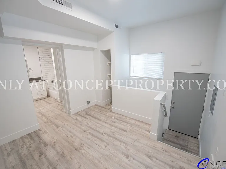 First Avenue Flats — Photo 89