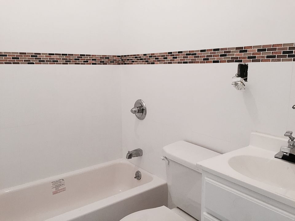 1st image of 417 E 119th St APT 3