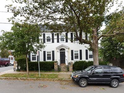 2 Cedar St, Salem, MA, 01970