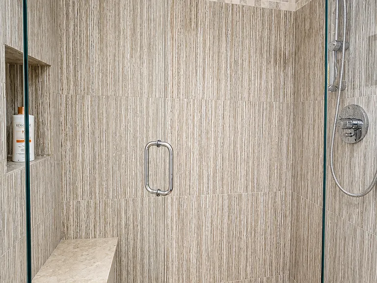 1470 W Carmen Ave #104 — Photo 17