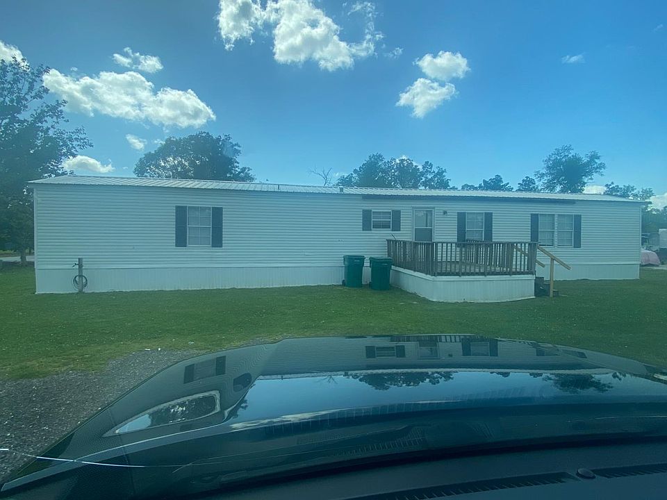 1st image of 320 Willett Ln
