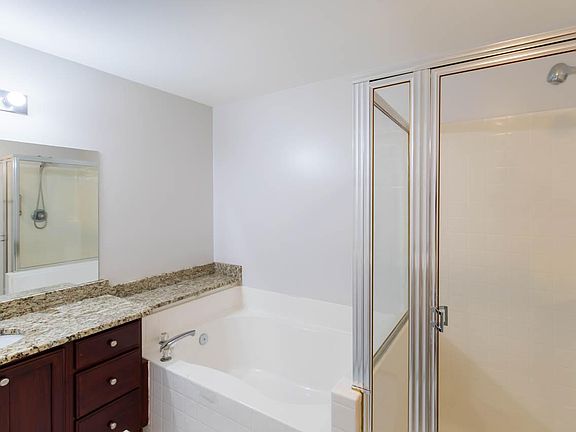 3rd image of 28138 Carlton Way Dr #10