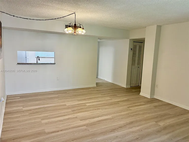 8420 SW 133rd Avenue Rd #422 — Photo 5