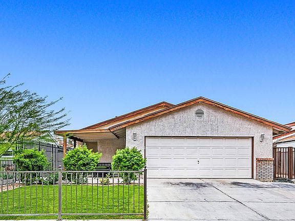 3rd image of 4049 Broadriver Dr