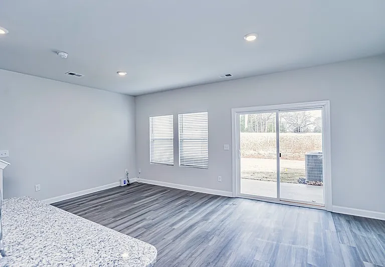 126 Telford Dr #1 — Photo 5