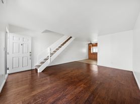 6333 Mount Ada Rd