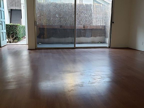 4th image of 2635 Harbor Blvd
