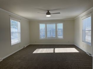 2050 Four Seasons Dr #171, Ankeny, IA 50021