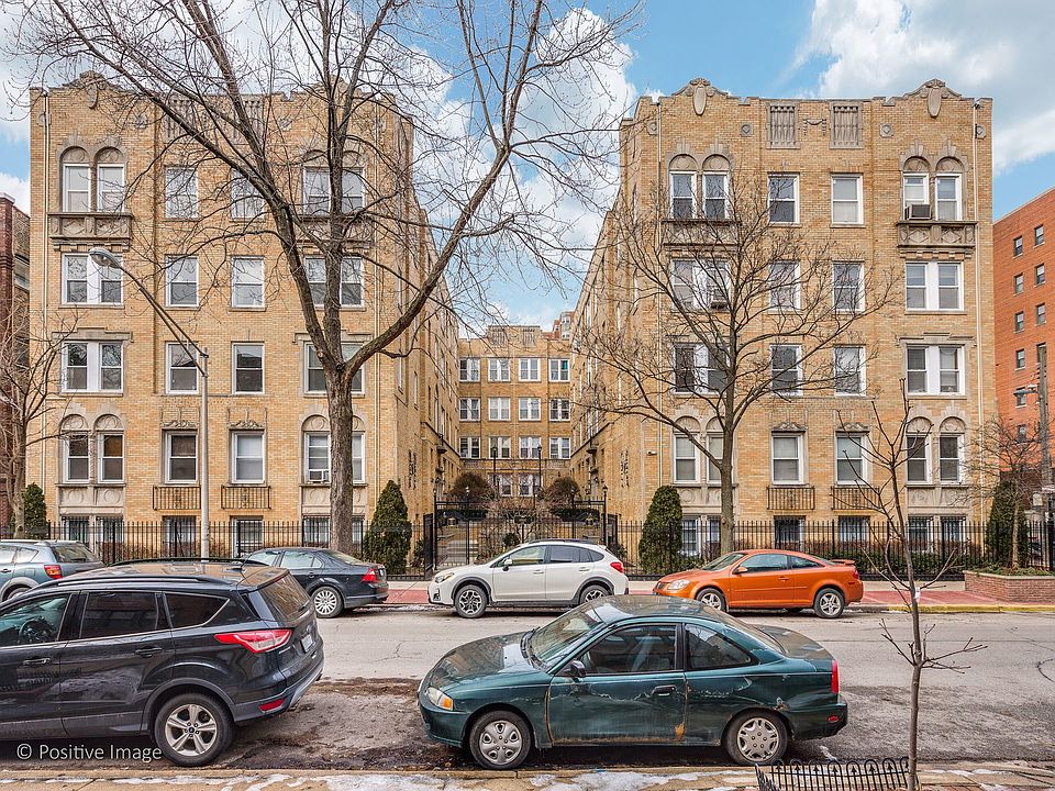 1st image of 846 W Ainslie St APT P1