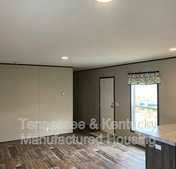 333 Hillsdale Estates Ln — Photo 6