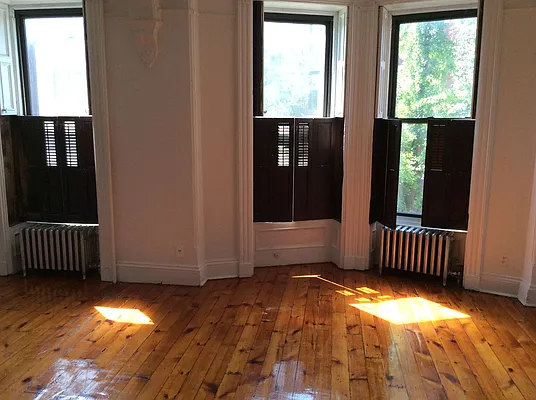 Rented by Peter Jacob, LREB | media 17