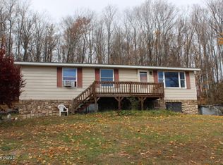 41 Spring Hill Rd, Moscow, PA 18444