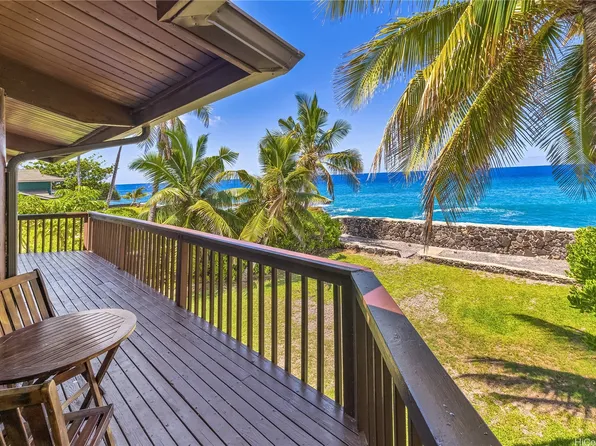 84-215 Makau St, Waianae, HI 96792