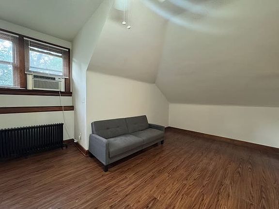 3rd image of 230 Rockdale Ave #10