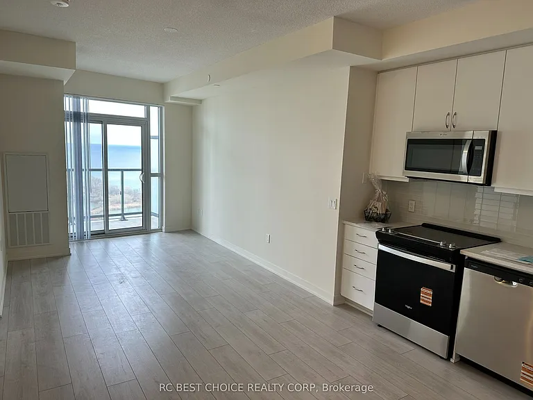 38 Annie Craig Dr #2603 — Photo 3