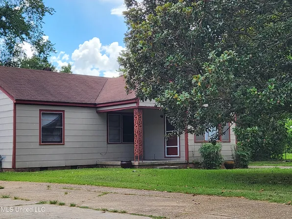 1244 Magnolia Ave, Natchez, MS 39120