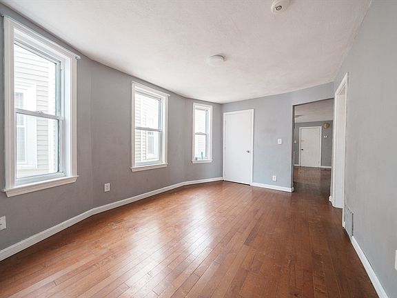 2nd image of 37 Maverick St