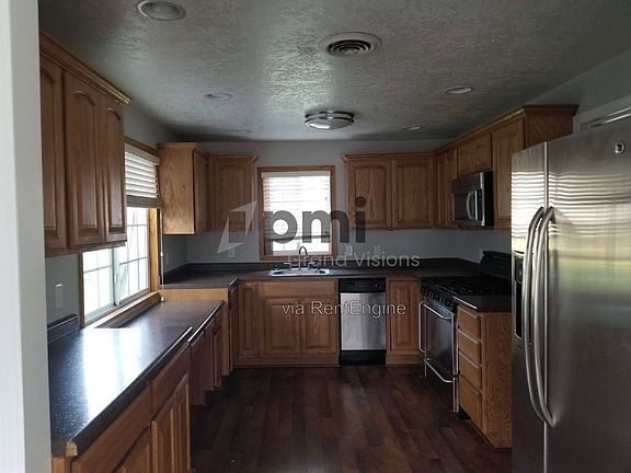 5th image of 419 S Glencoe Ave