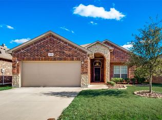 2320 Laurel Forest Dr, Fort Worth, TX 76177