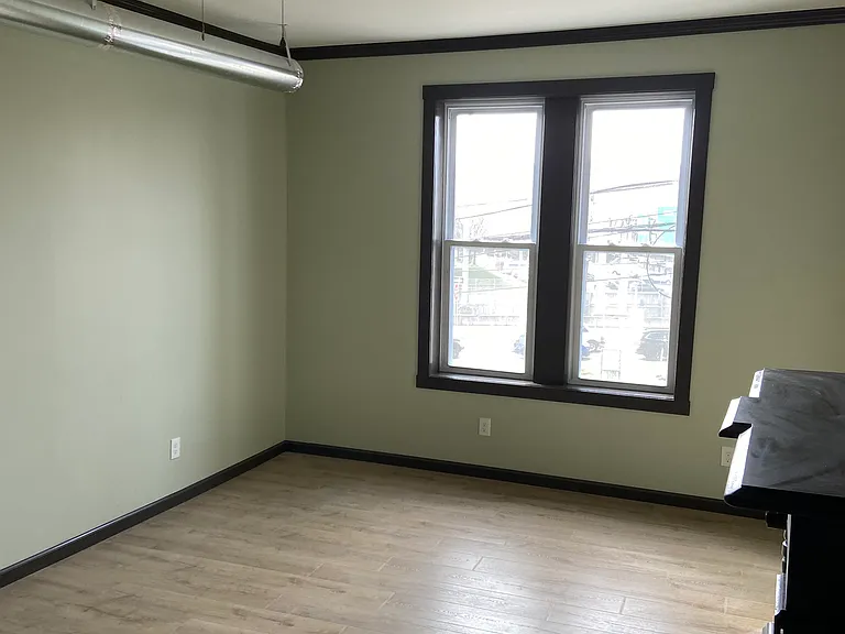 904 Phineas St #2 — Photo 7