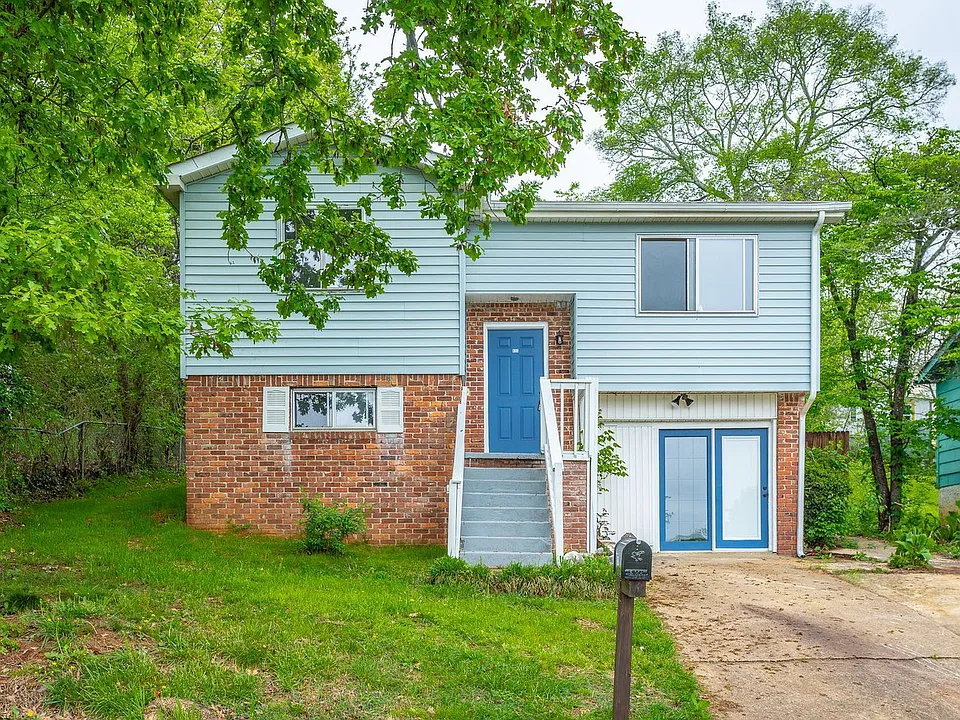 833 Sylvan Dr