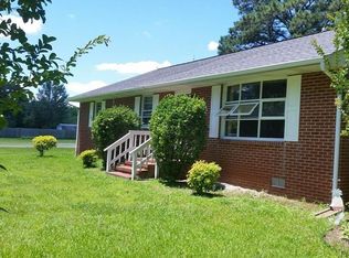 208 Henrys Rd, Gwynn, VA 23066