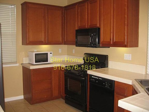 3rd image of 431 Natalino Cir