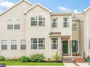 820 Yorkview Dr, Mechanicsburg, PA