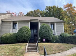 1514 Benjamin Pkwy APT A, Greensboro, NC 27408