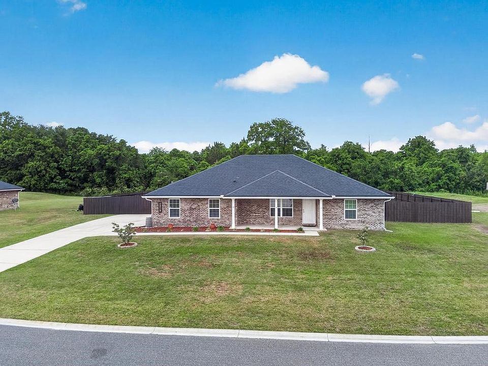 1st image of 53719 Carrington Dr