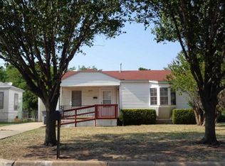 2411 SW B Ave, Lawton, OK 73505