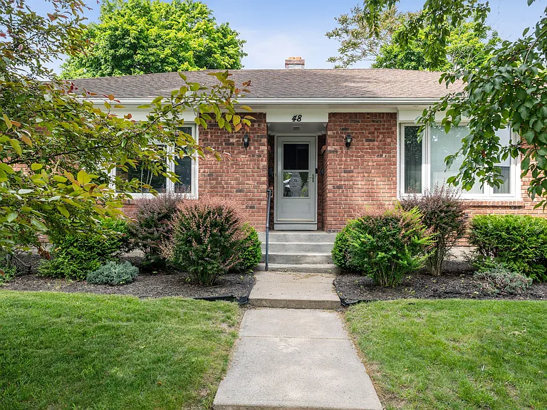48 John David Ln #2 — Photo 1