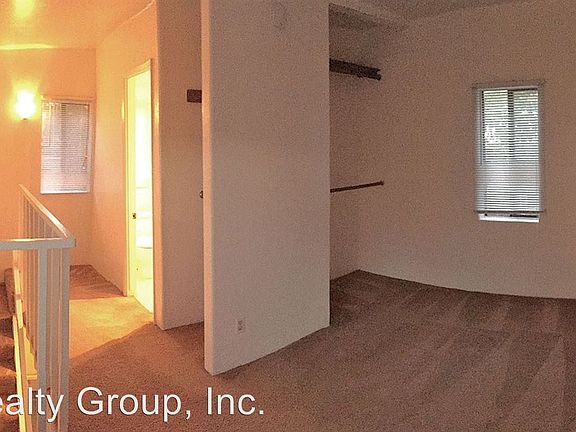5th image of 4347 Maryland St